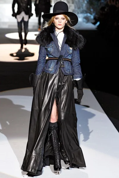 Look 22